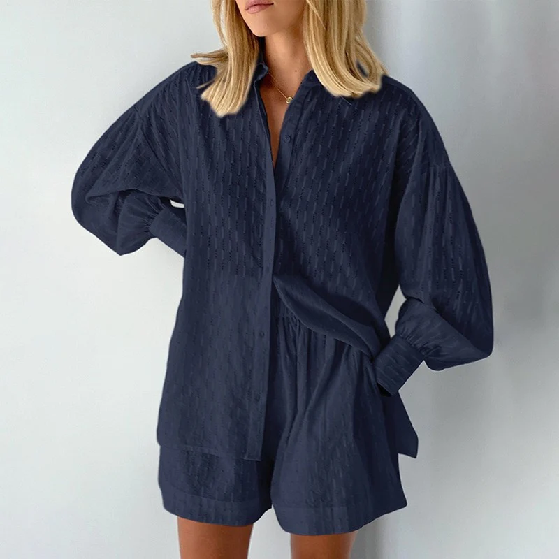 Layla - Stylish Shorts & Breezy Blouse Top
